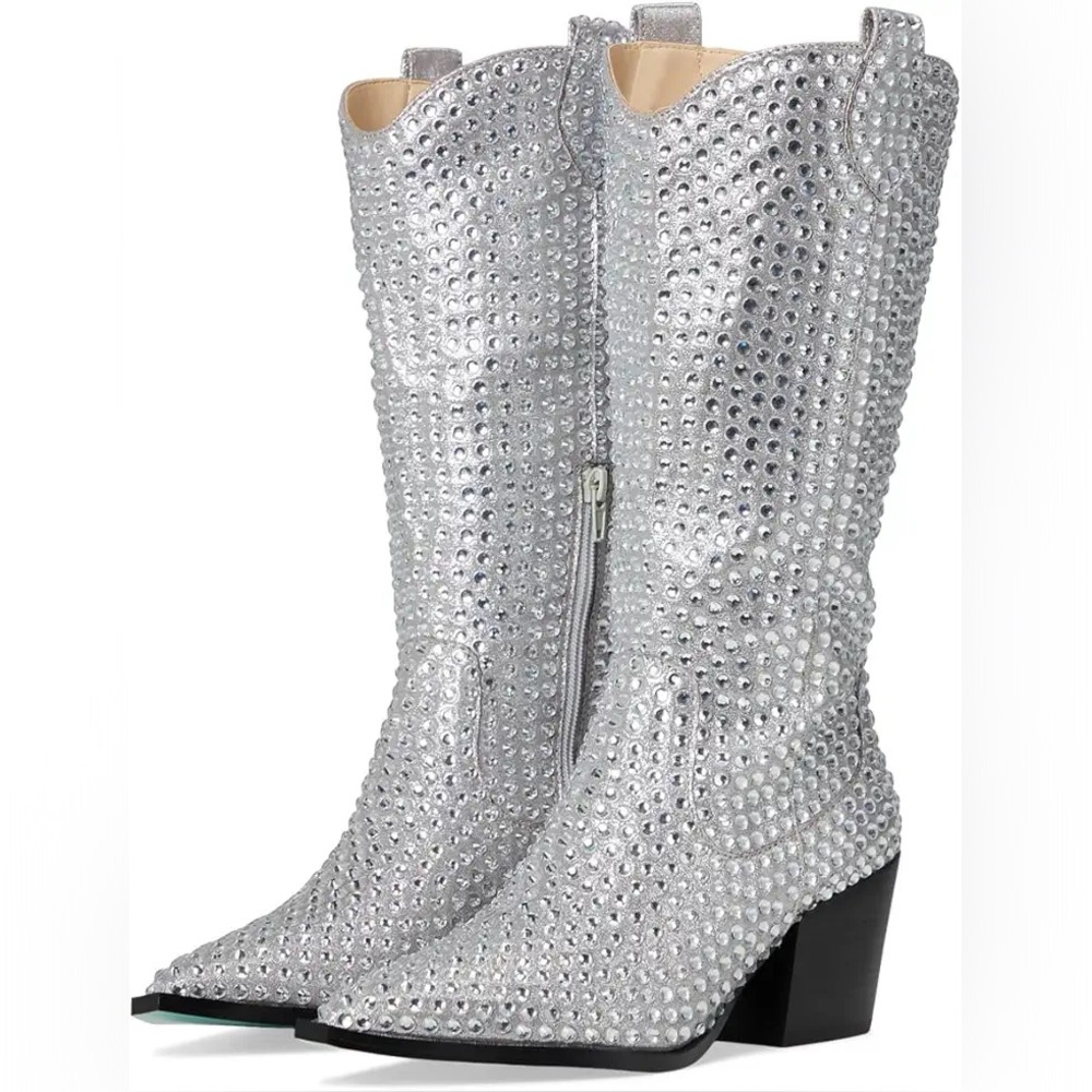 NWOB Betsy Johnston Randy Bedazzled Cowboy Boots 7